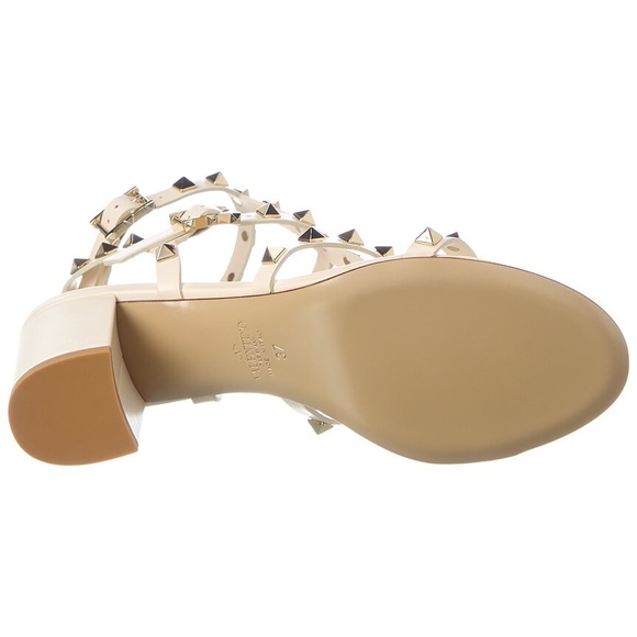 ROCKSTUD ANKLE STRAP SANDAL 60 MM - Picture 6 of 15